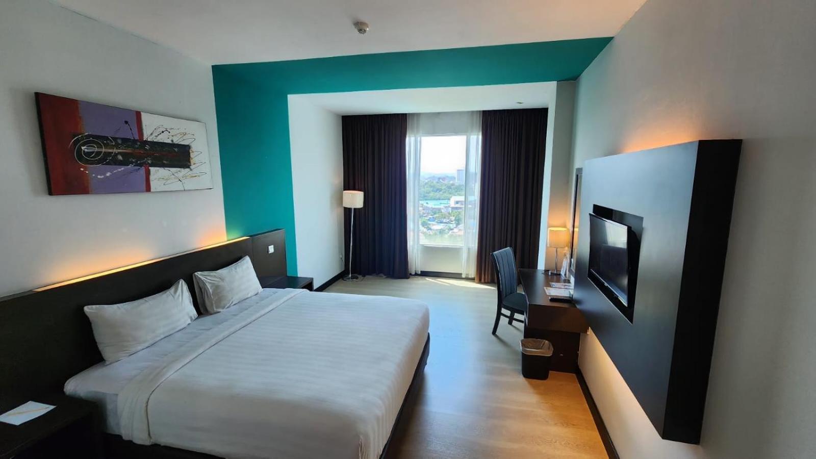 King'S Hotel Nagoya Batam Exterior photo